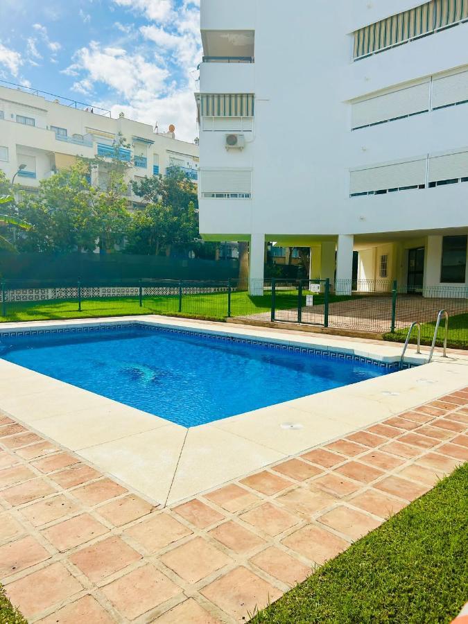 Апартаменты Playamar Vista Al Mar I Торремолинос Экстерьер фото